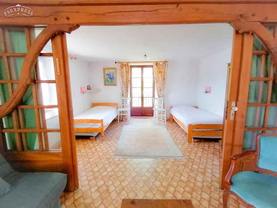 Ferme De Ma Grand-Mere Le Haut-du-Them Extérieur photo